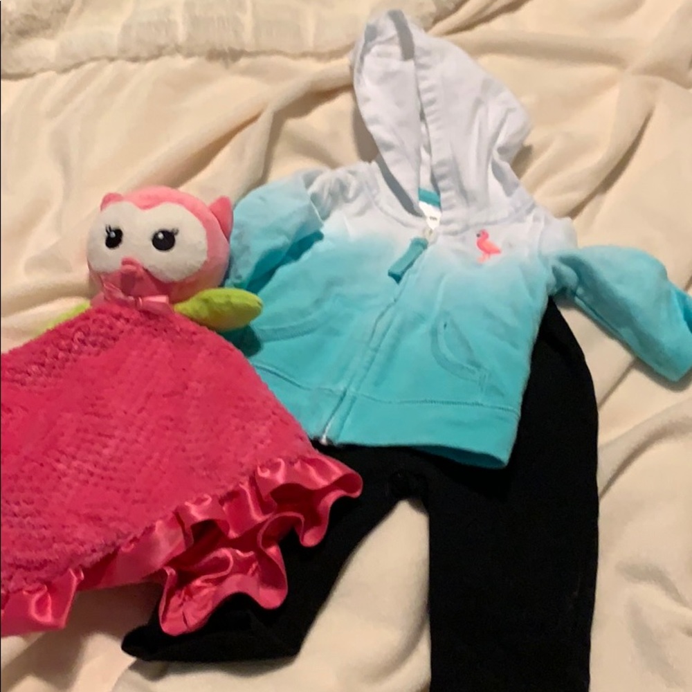 Baby leggings and sweatshirt with free owl toy
